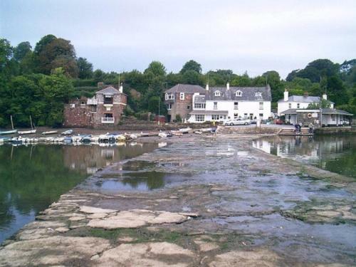 Stoke Gabriel Lodgings Bed and Breakfast Totnes Esterno foto