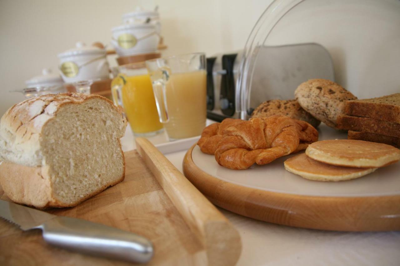 Stoke Gabriel Lodgings Bed and Breakfast Totnes Esterno foto