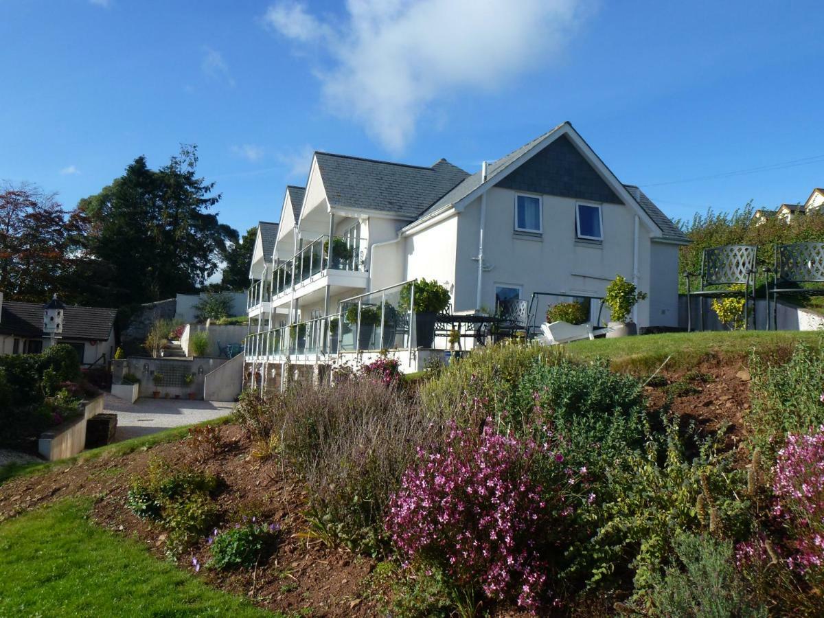 Stoke Gabriel Lodgings Bed and Breakfast Totnes Esterno foto
